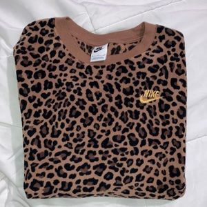 Nike Fleece Sweater Size Small